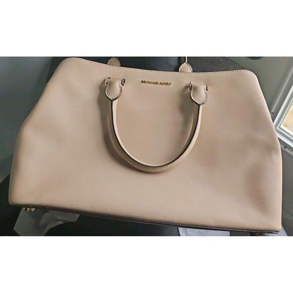 Michael KORS  Cream LARGE Satchel Handbag Used - Picture 1 of 16